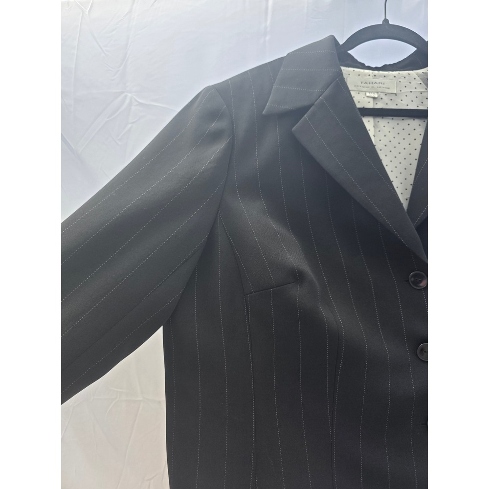 Tahari Arthur S. Levine Black Pinstripe Blazer Polka Dot Lining Womens 22W - Picture 3 of 9